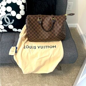 Louis Vuitton Speedy 30-excellent condition